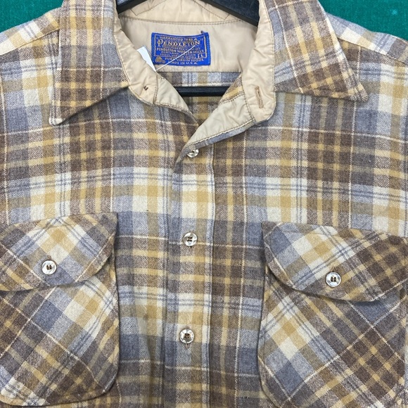 Pendleton Light Brown Button Up - L - Picture 3 of 4